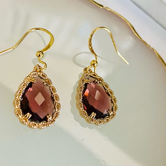 Lace edged wine drop earrings - Picture 3 of 5